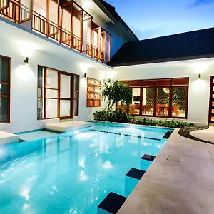 Ostello Pudak Sari Unizou, Kuta Lombok