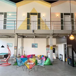Hut Hostel